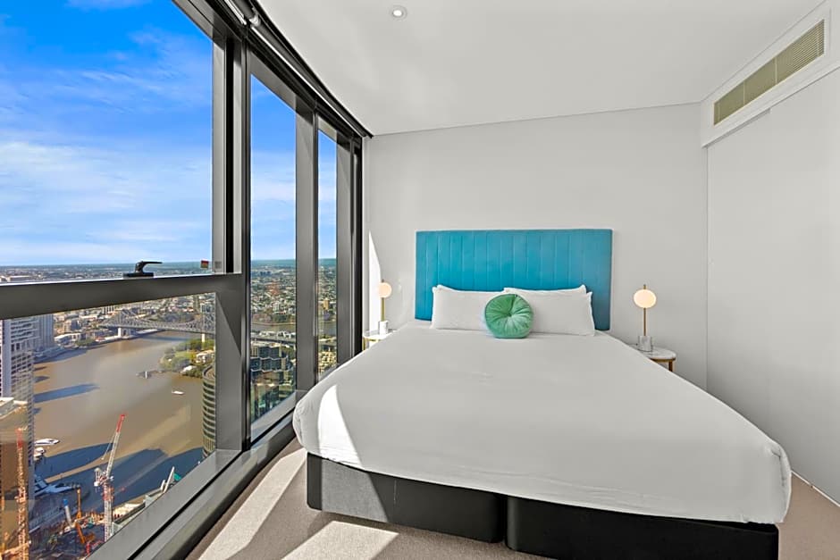 Brisbane Skytower by CLLIX