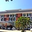 Suksomboon Hotel
