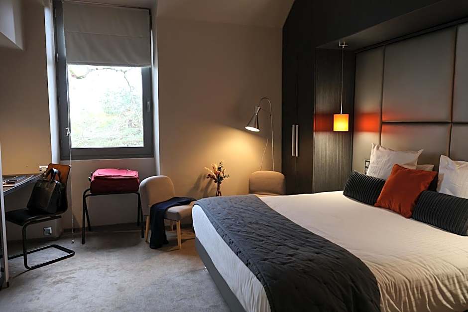 Hôtel Château de Lacan