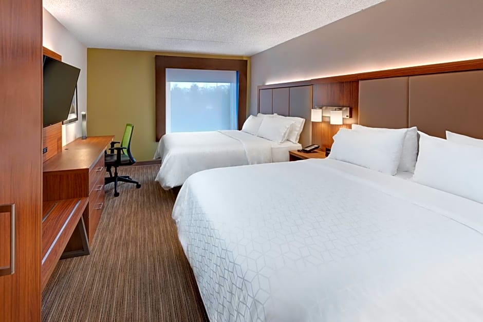 Holiday Inn Express & Suites West Long Branch - Eatontown