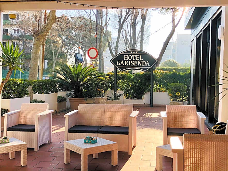 Hotel Garisenda B&B - in Centro a Riccione -