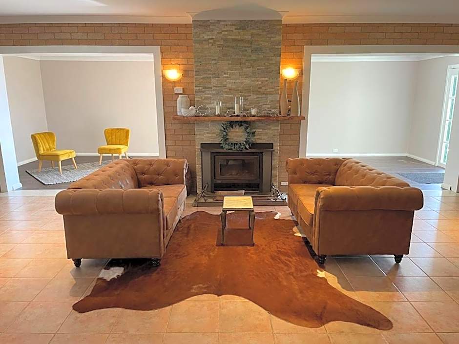 Sinclairs Country Retreat - Welcoming Guests 18 years and older