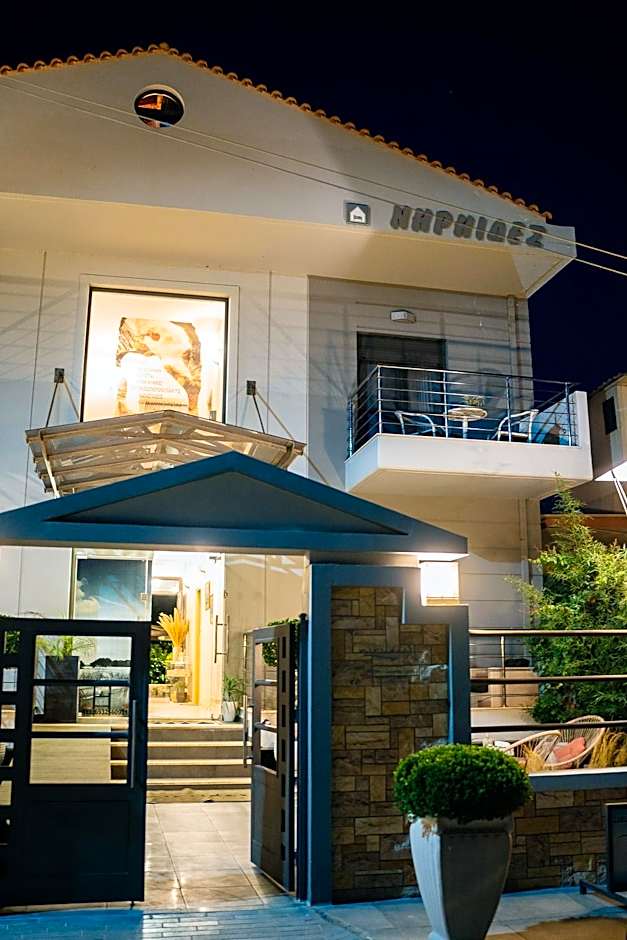Niriides Apartments