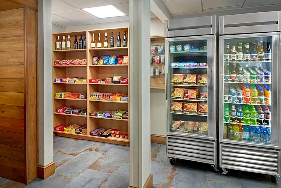 Fairfield by Marriott Inn & Suites Asheville Outlets