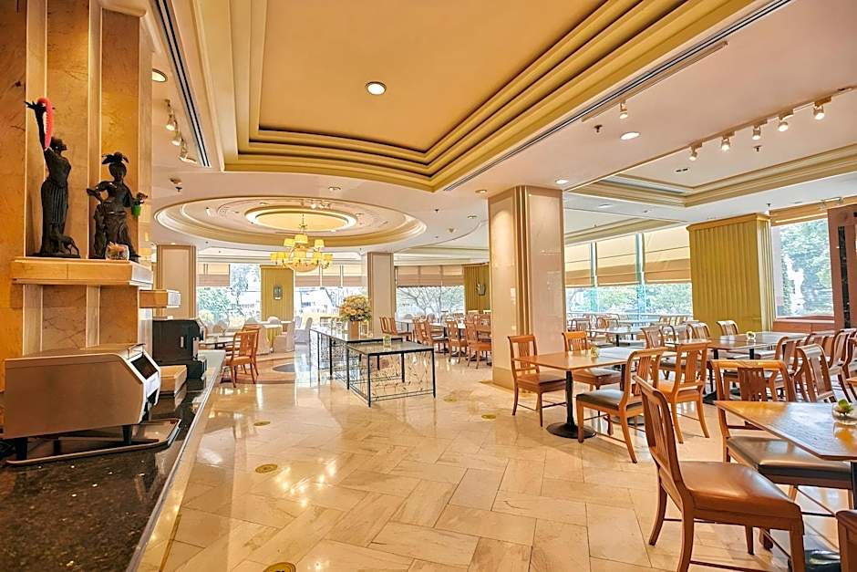 The Royal City Hotel