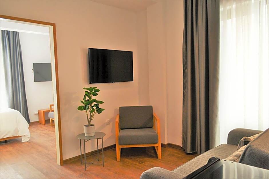 Saint George Boutique Rooms