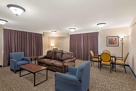 Family Suite with Two King Beds