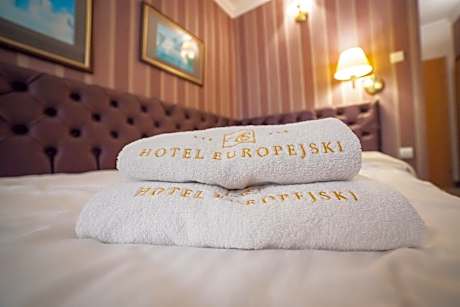 Classic Double Room with Shower