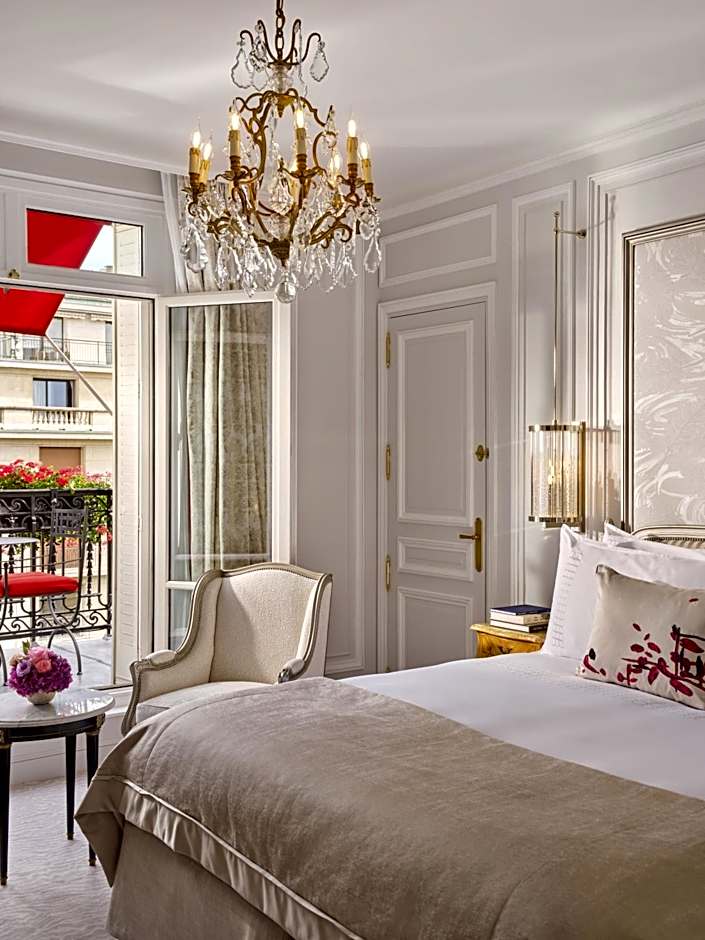 Hotel Plaza Athenee - Dorchester Collection
