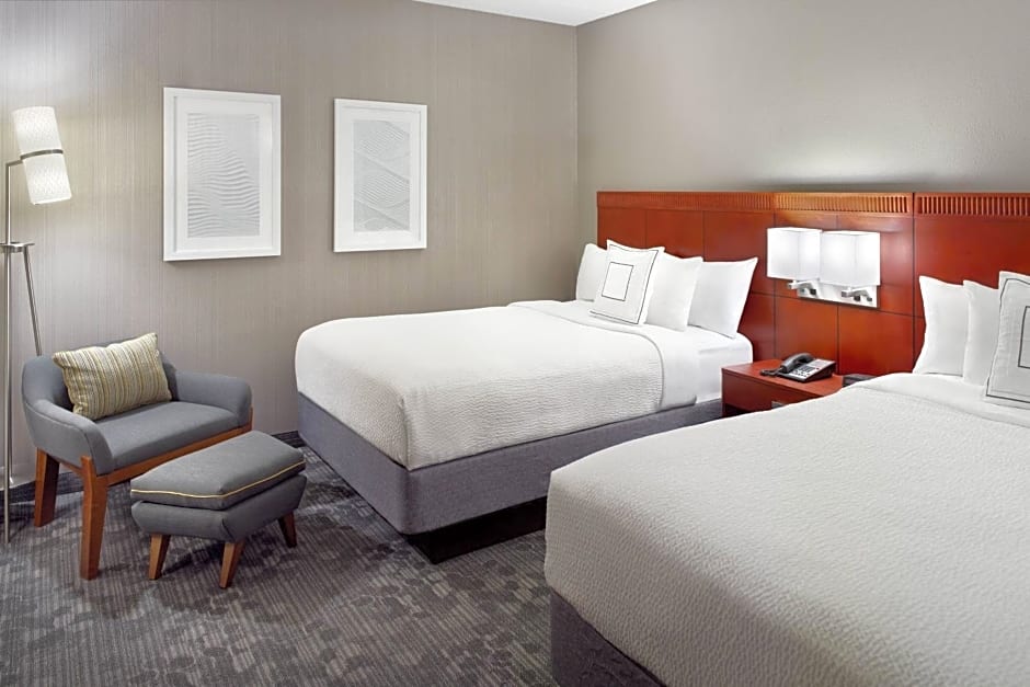 Courtyard by Marriott Charlotte Southpark