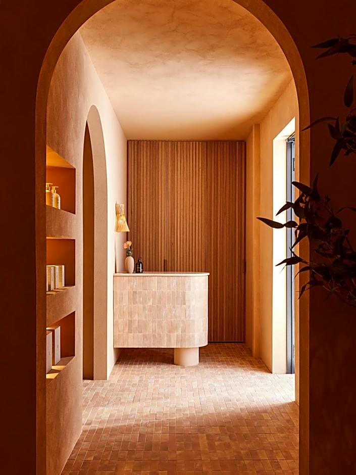 The Clairfield Hotel