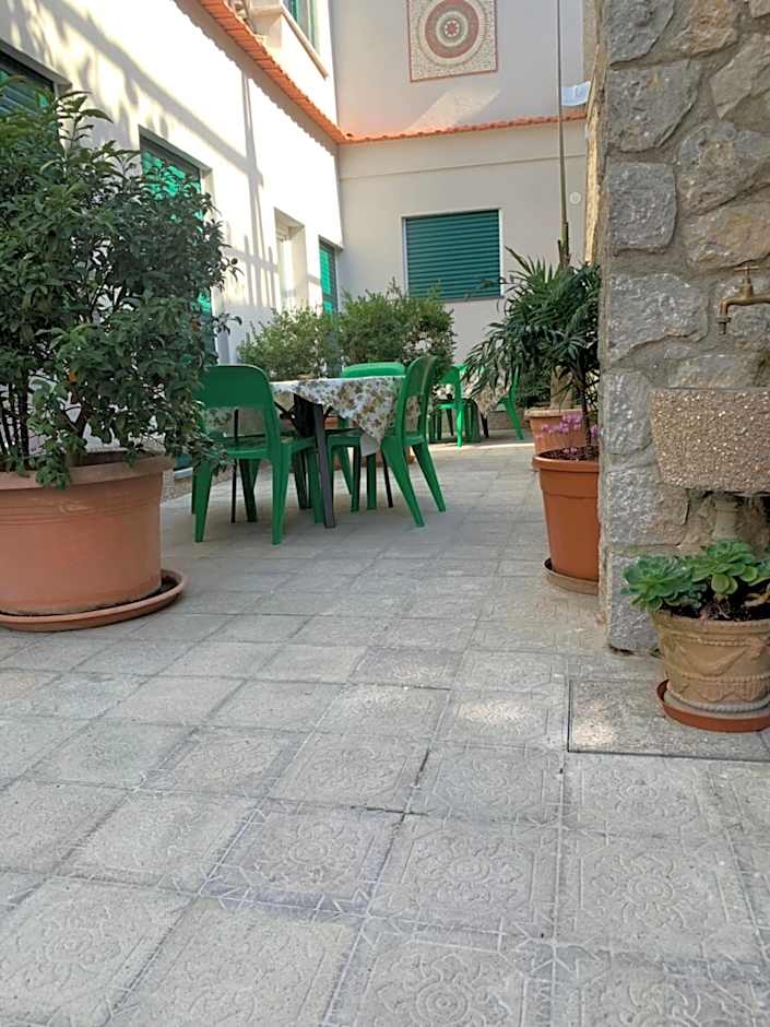 Hedera Capri B&B