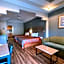 Regency Inn & Suites By Capital O Houston IAH Airport