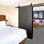 Courtyard by Marriott Portland Downtown/Waterfront