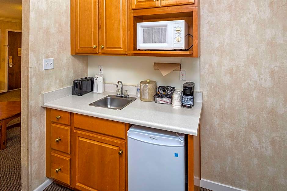 SFO El Rancho Inn, SureStay Collection by Best Western