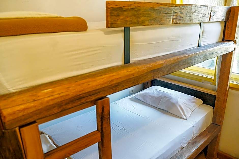 Planinarski dom ''Bijele stijene'' Mountain lodge