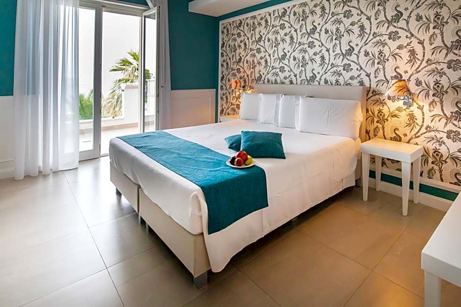 Bianco Riccio Suite Hotel