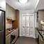 Oaks Brisbane Mews Suites