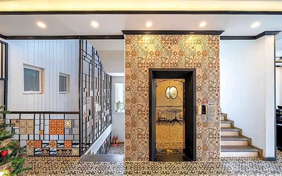 Nature hotel - Luong The Vinh