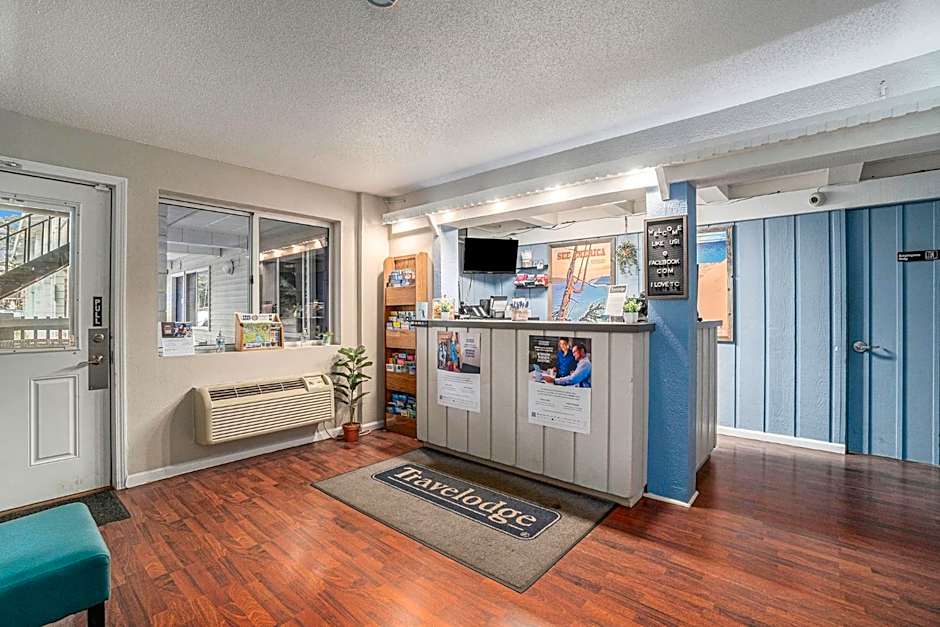 Travelodge by Wyndham Traverse City MI