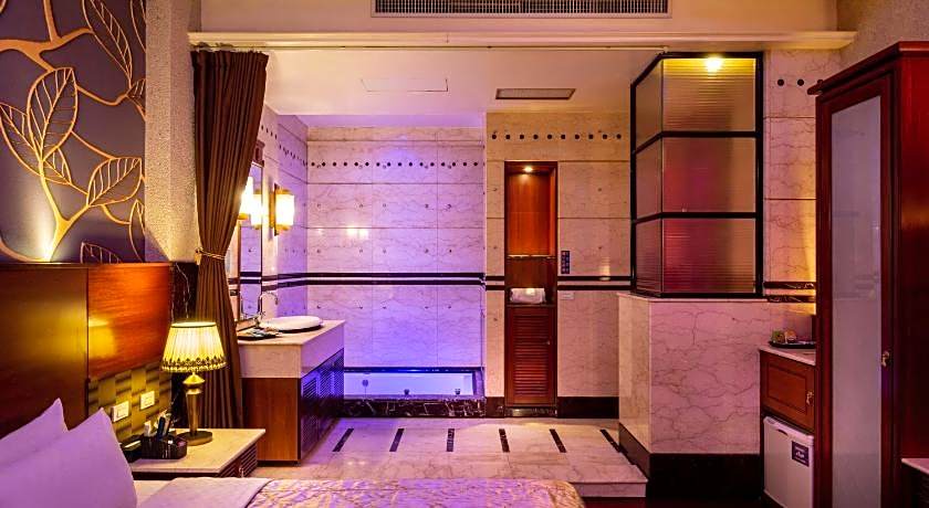 King & Princess Motel