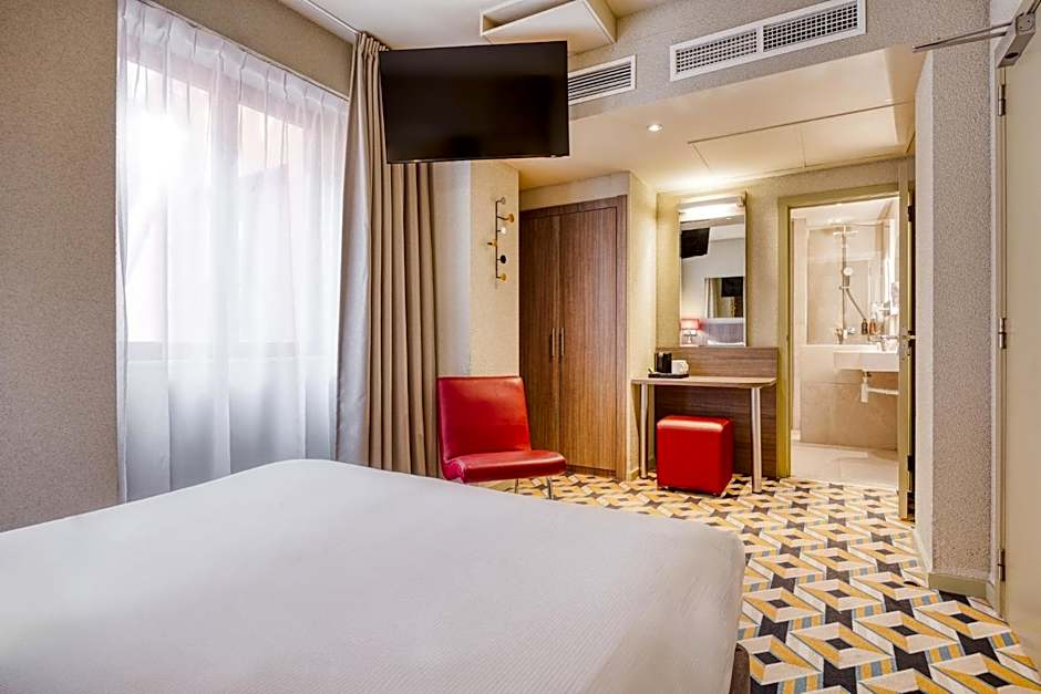 Alma Grand Place Hotel