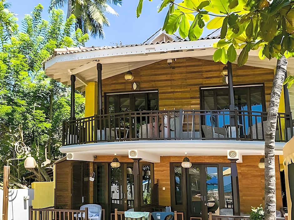 Thaproban Beach House