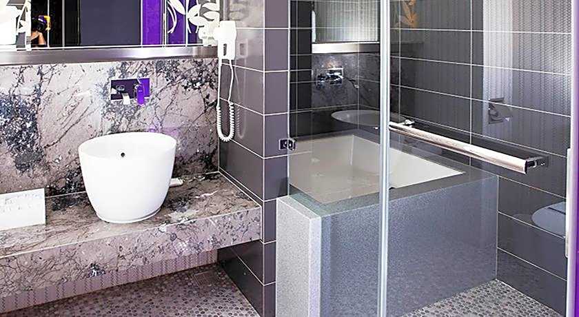 Royal Group Hotel Central Park Branch