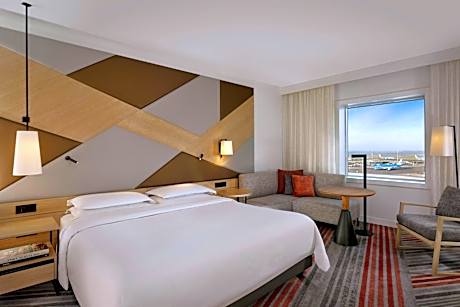 Sheraton Amsterdam Airport Hotel And Conference Center