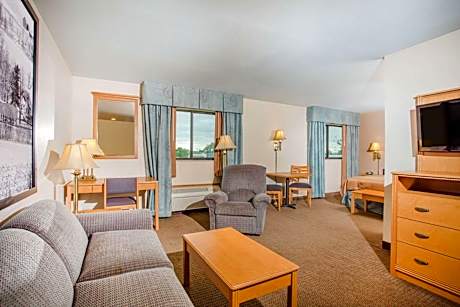 Executive King Suite - Non-Smoking