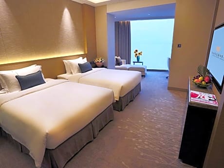 Deluxe Sea View Twin Room