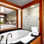 Willows Lodge