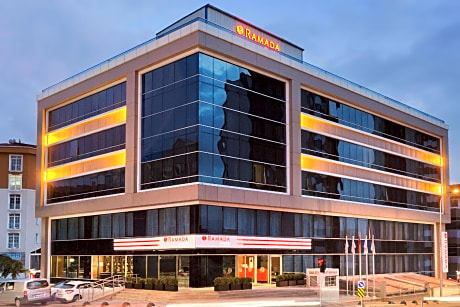 Ramada Encore Istanbul Kartal
