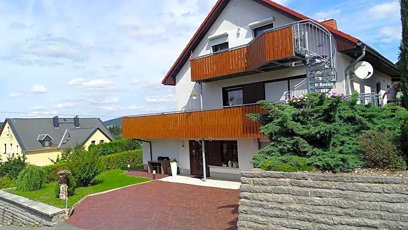 Gastezimmer & Ferienwohnung Berge