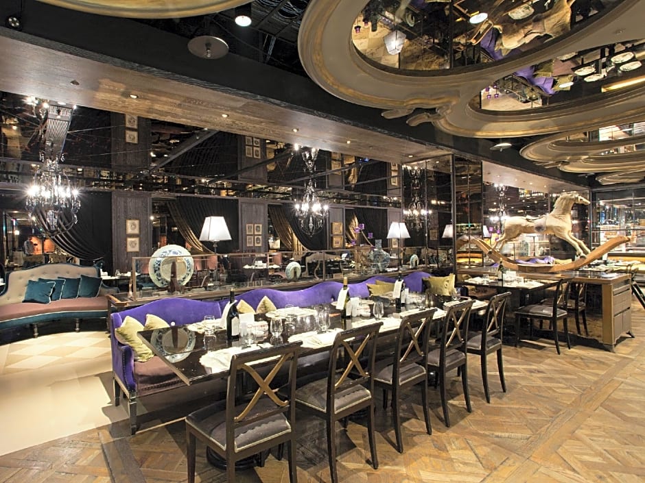 Palais De Chine Hotel