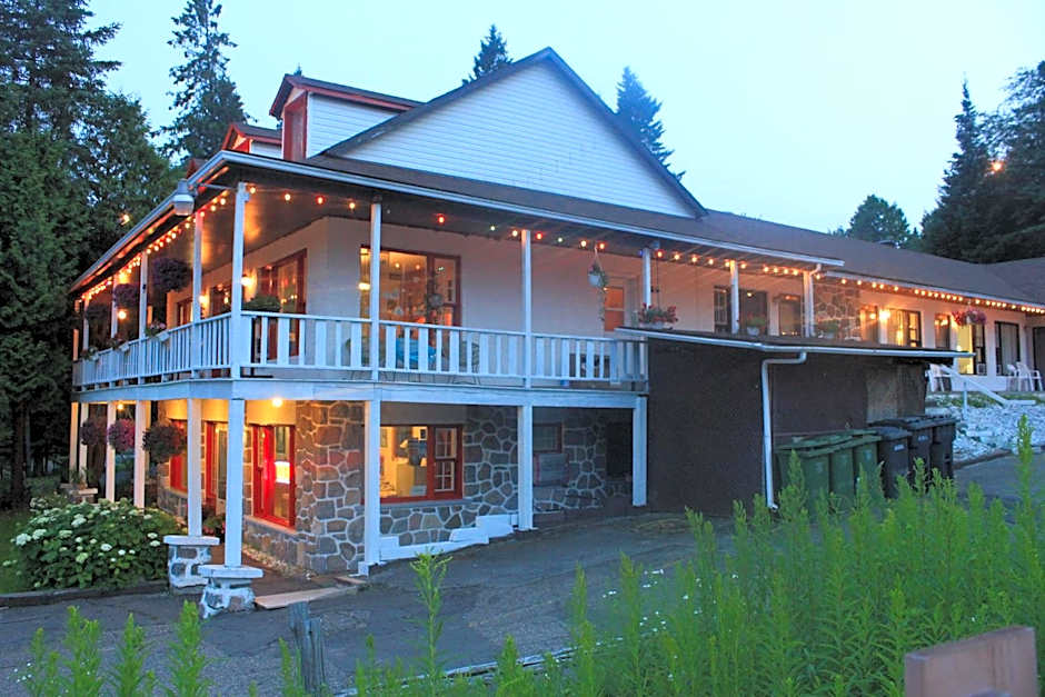 Motel Des Pays D'En Haut