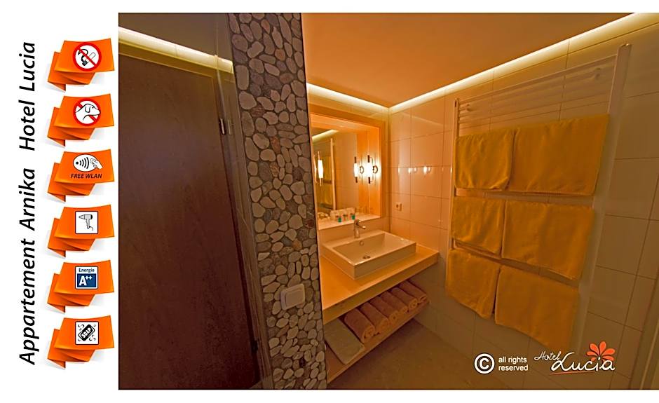 Hotel Lucia - 3 Sterne Superior