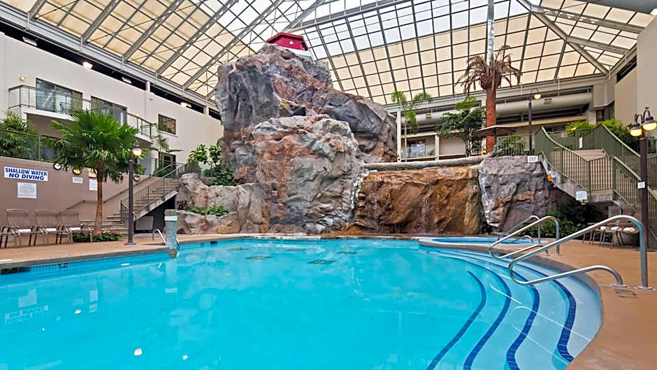 Best Western Plus Lamplighter Inn & Conference Centre