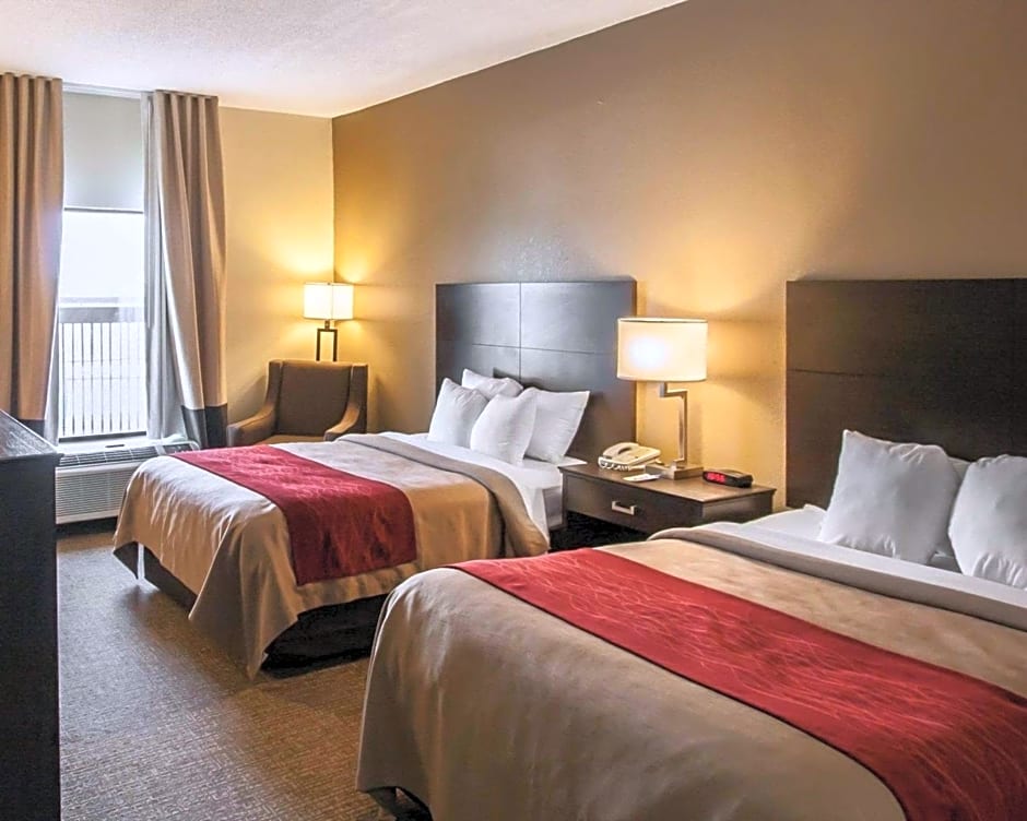 Quality Inn Hayti North