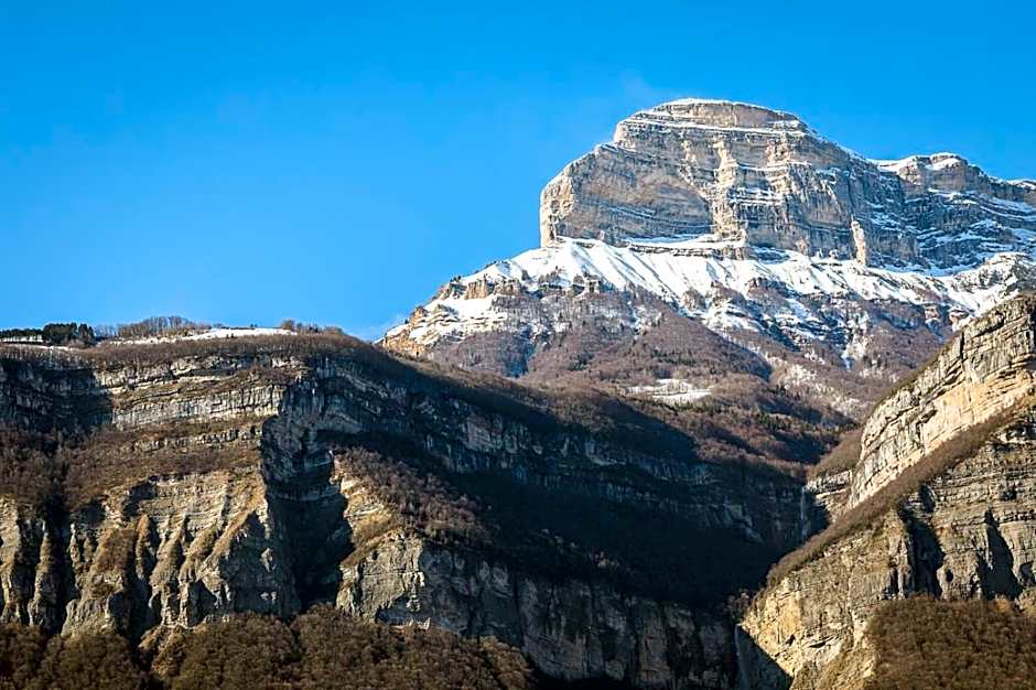 ibis Styles Crolles Grenoble A41