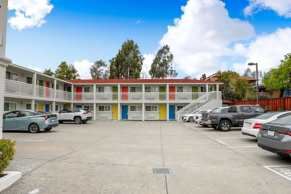 Signature Inn Berkeley