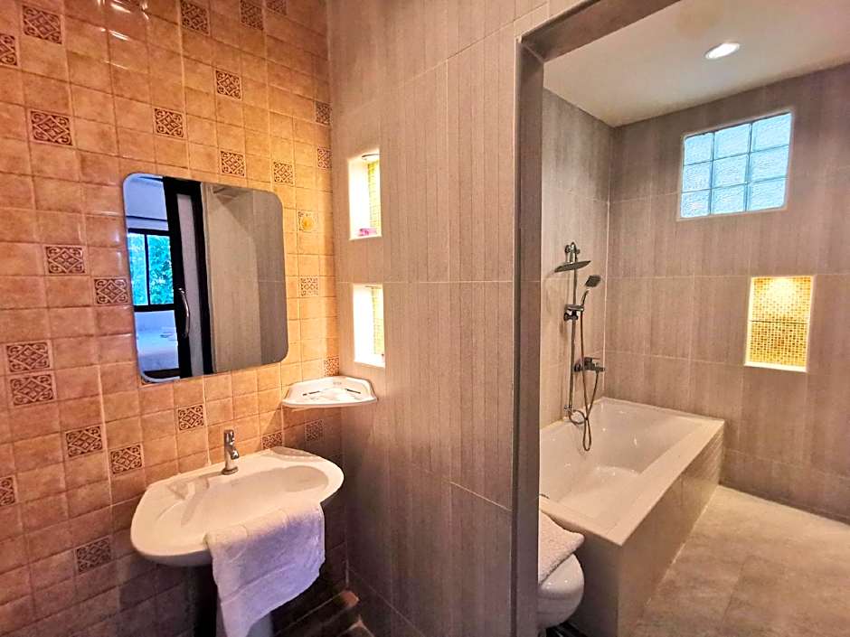 Kan Home Hotel