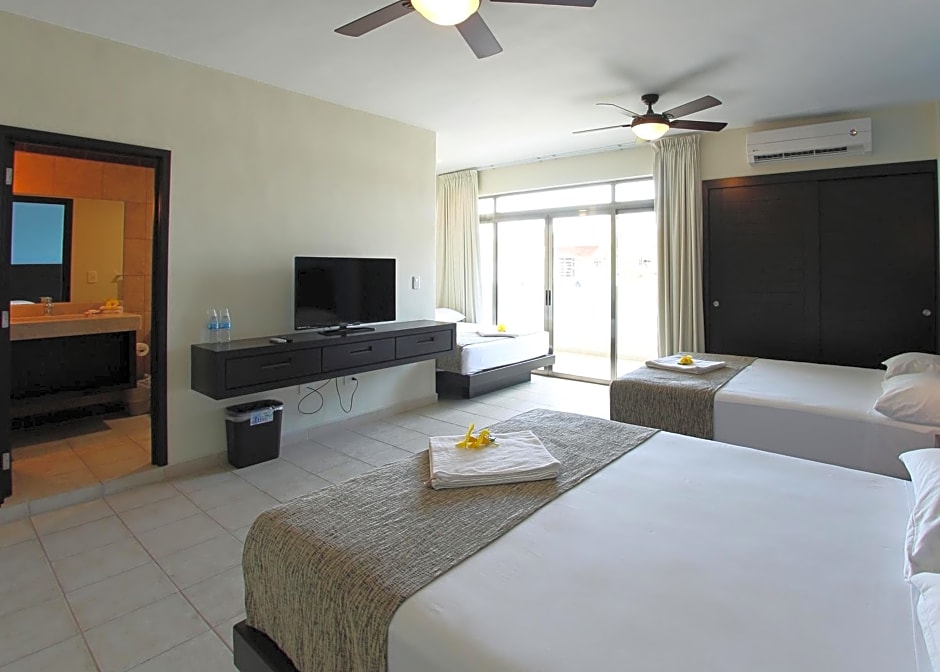 Angelo's Hotel