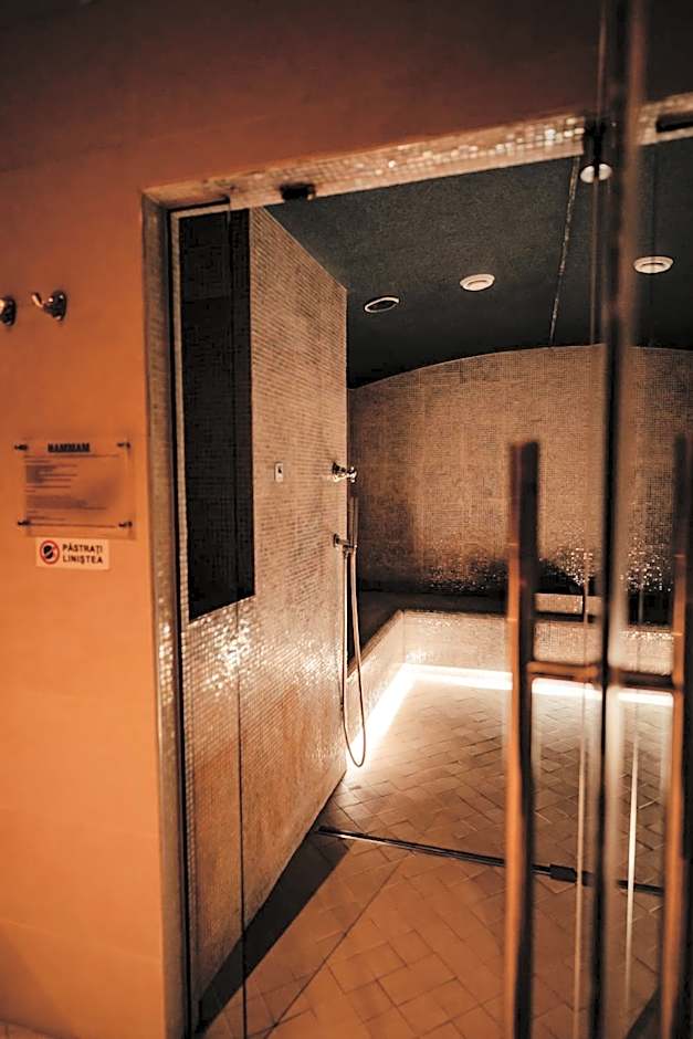 Hotel Roman by Dumbrava Business Resort