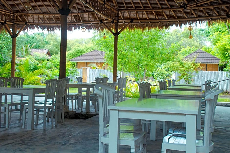 Villa Samalas Resort and Restaurant