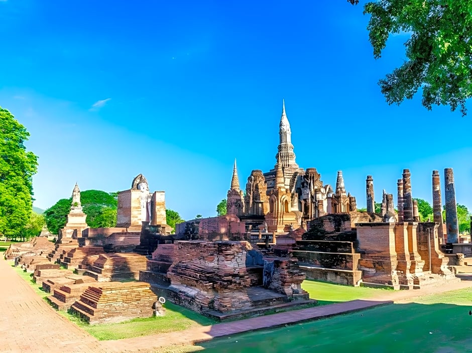 Wake Up at Muang Kao Boutique Hotel