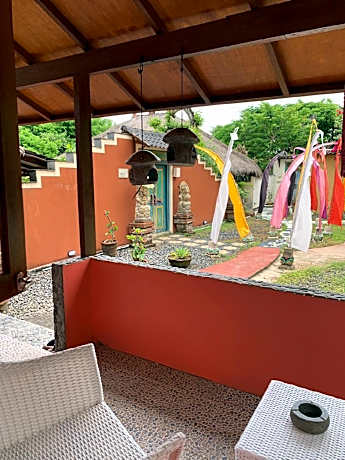 Standard Cottage