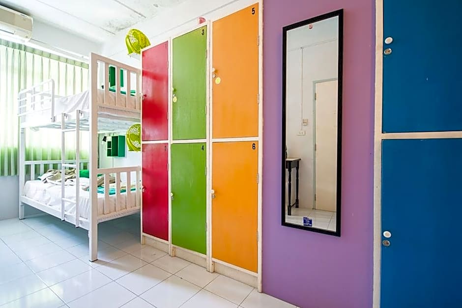 Sleep Sheep Phuket Hostel