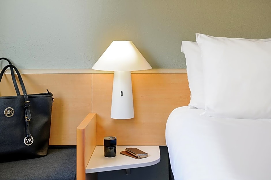 ibis Mulhouse Ile Napoleon