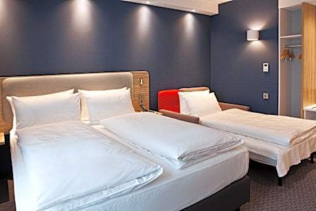 1 Double Standard Sofa Bed City View
